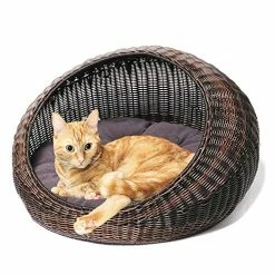 Mia's Pet Supply GARDEN Wicker Cat Bed Dome For Medium Indoor Cats Bedding